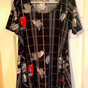 Lularoe Perfect Tee
